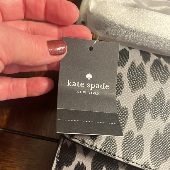 Kate Spade Black and White Leopard Print Women's Bag - Picture 5 of 11
